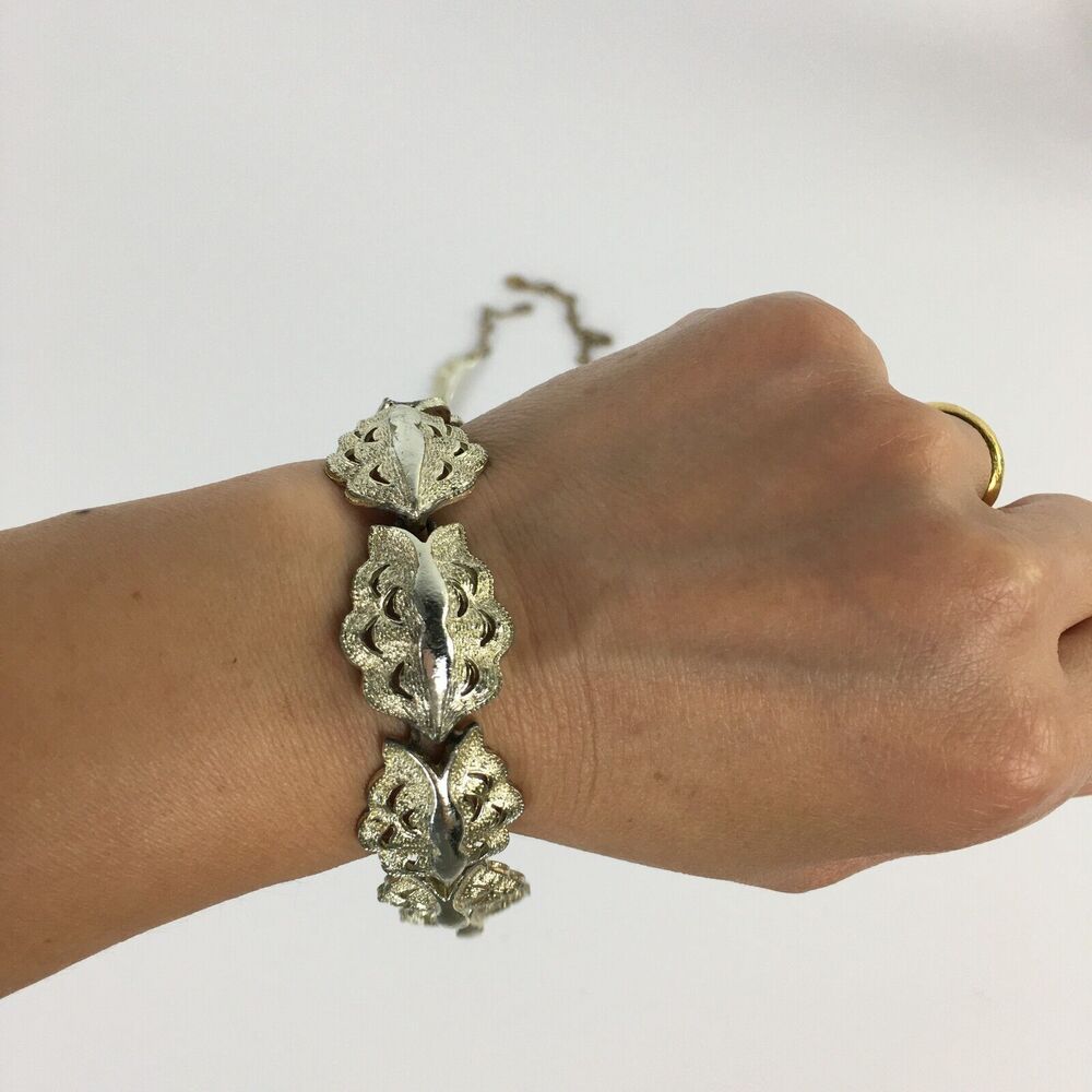 Vintage Coro Signed Silver Tone Swirls Statement Necklace and Bracelet Set of 2 - Picture 14 of 16